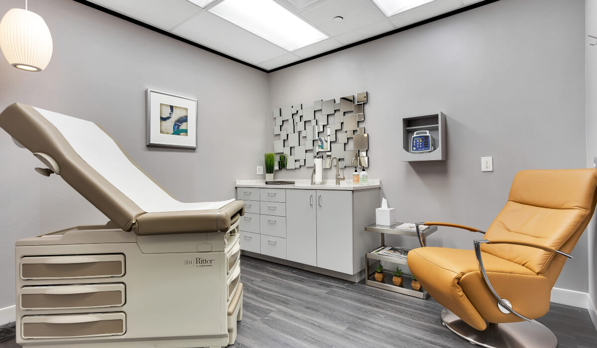 Austin Gynecomastia Center exam room